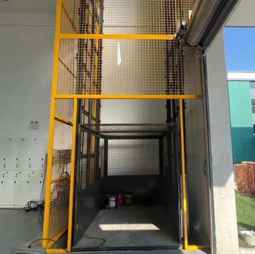 邵武导轨式升降机助力物流园破解运输难题